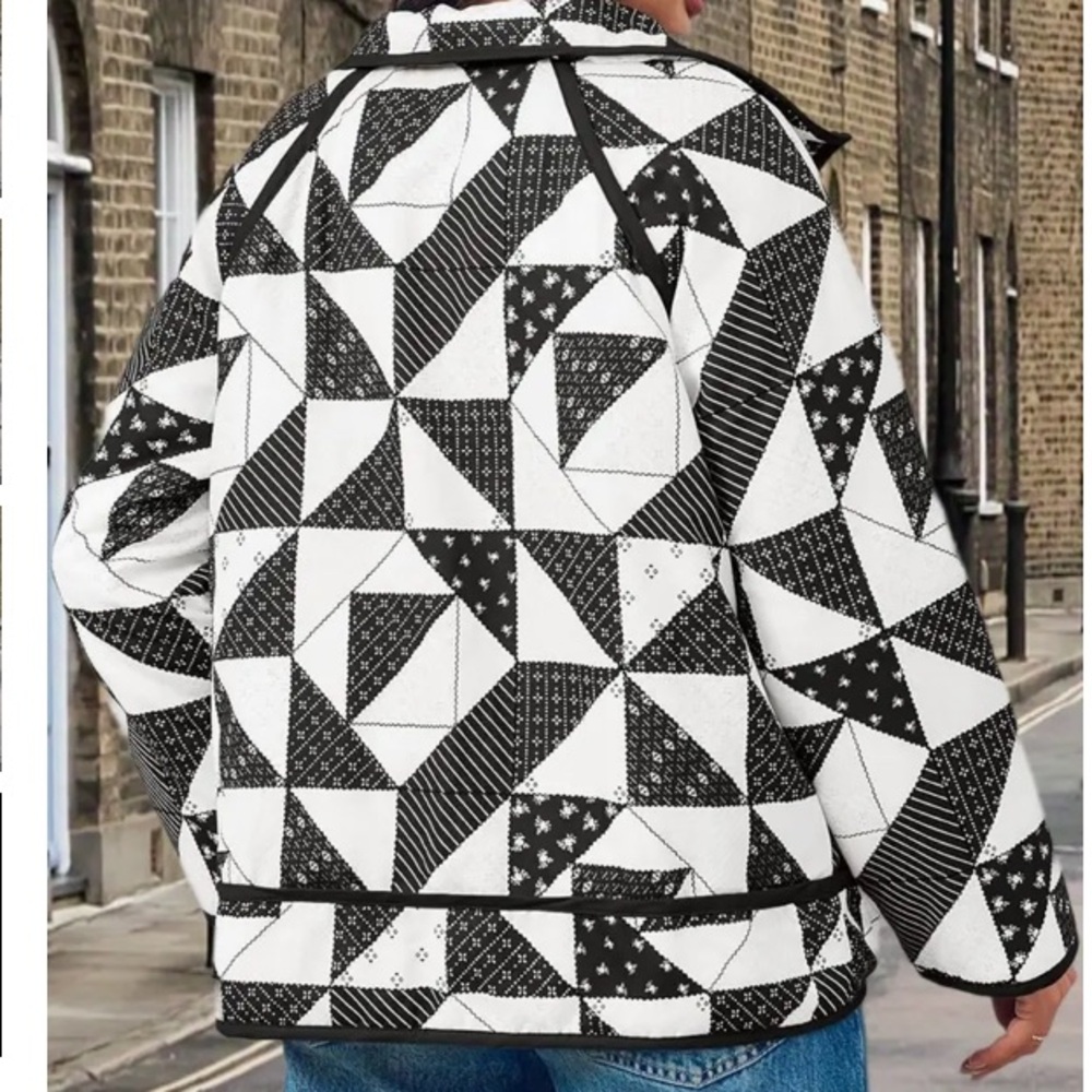 NEW ! Geometric Black and White Quilted Women's Jacket - Picture 2 of 2
